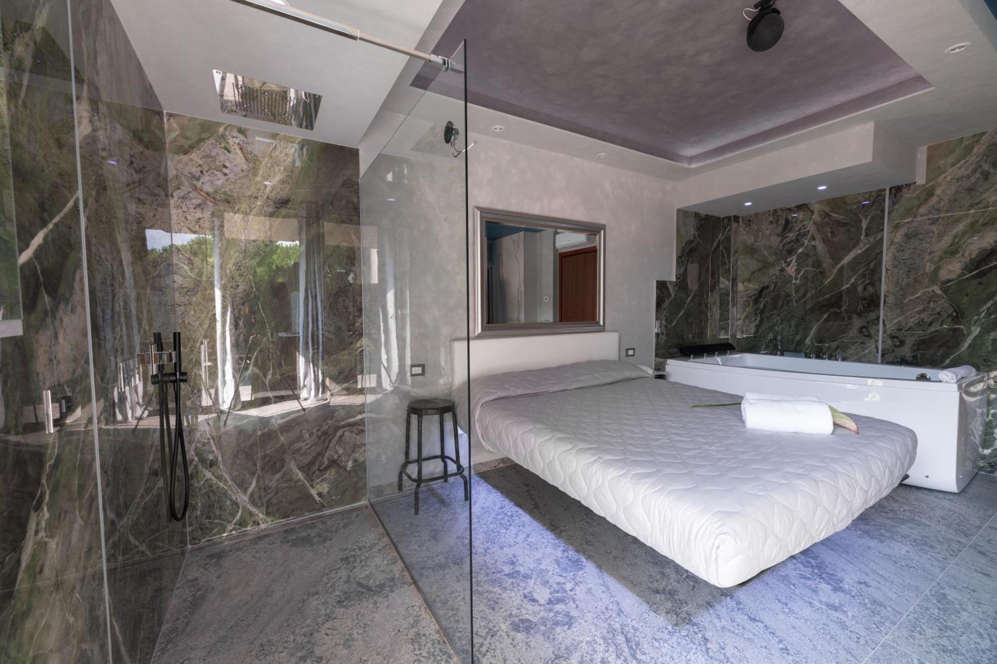 Garda Fantasy Paradise Silver O Gold Desenzano del Garda Bagian luar foto